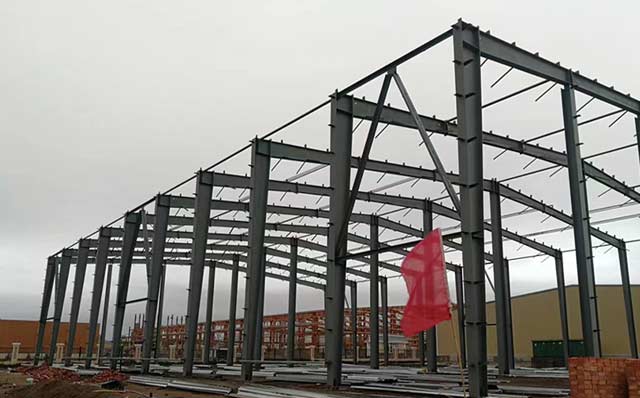 长春钢结构厂房的施工流程与优点分析